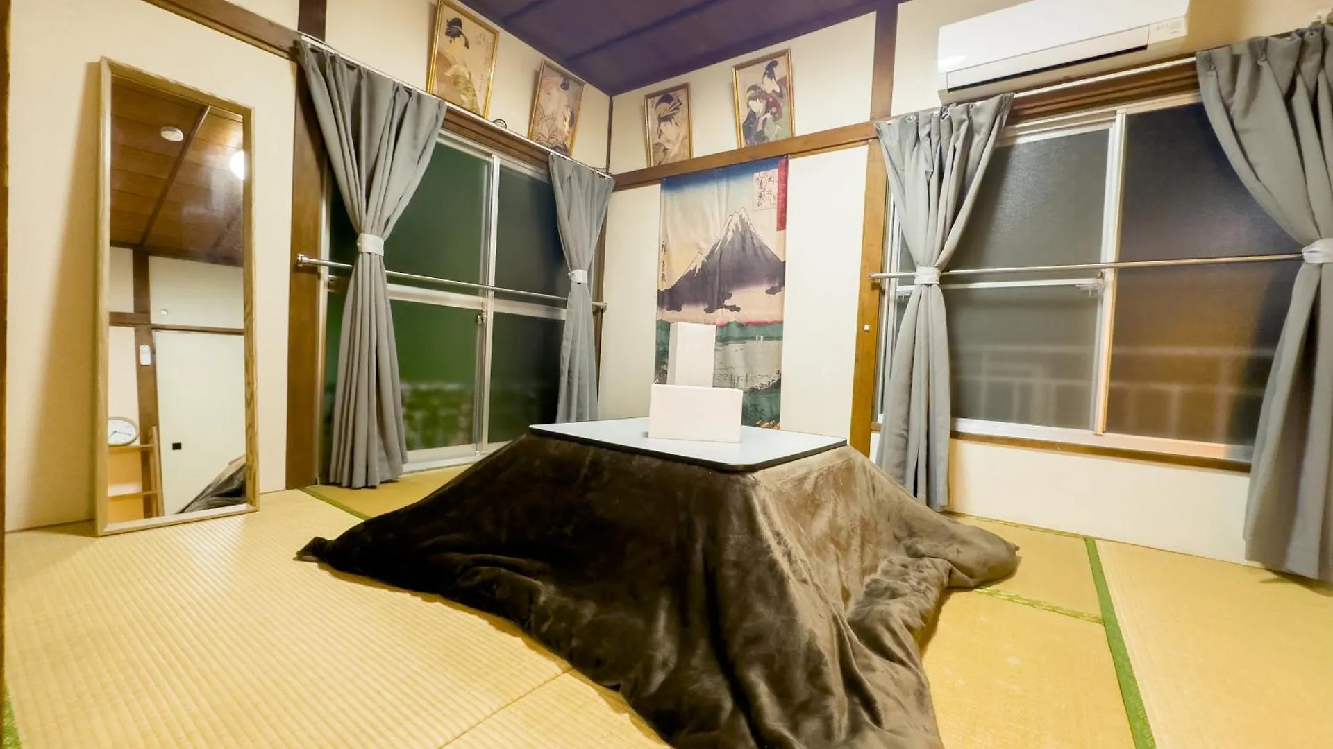 Family-Friendly Ikebukuro Haven with Free Nippori Pickup Villa Tokyo
